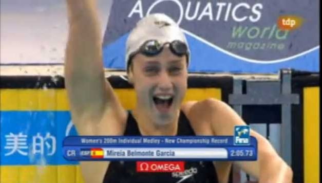 Mireia Belmonte la mejor nadadora del mundial de Dubai