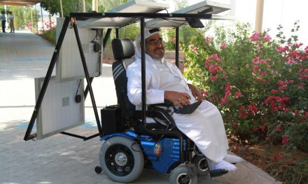 Una historia de superación… Cruzando el desierto en una silla de ruedas