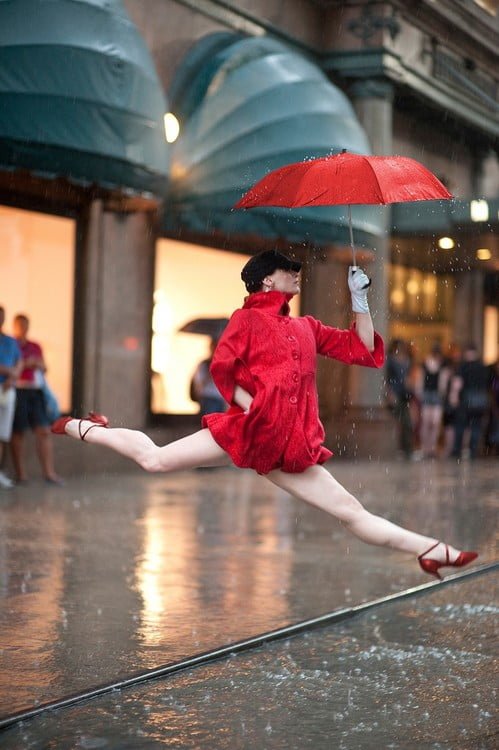 Bailando bajo la lluvía