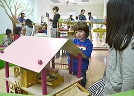 Talleres de las jirafas salen a bailar