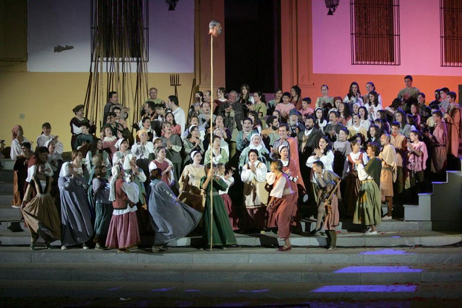 Paseos guiados durante la representación de la obra de Fuenteovejuna