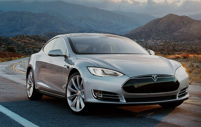 Tesla Motors hace públicas sus patentes para potenciar el crecimiento del vehículo eléctrico