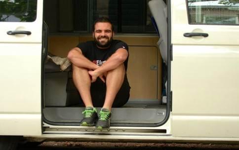 Cambia sus ideas por gasolina para viajar