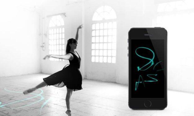 Electronic Traces, zapatillas de ballet que dibujan el movimiento