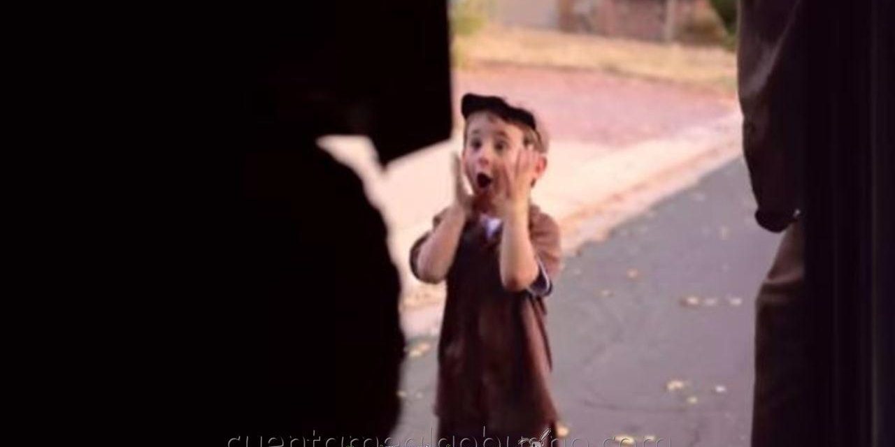 Conductor de mensajería hace realidad el sueño de un niño