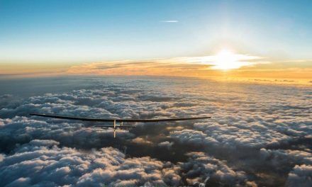 El avión Solar Impulse2 dará la vuelta al mundo con energía solar