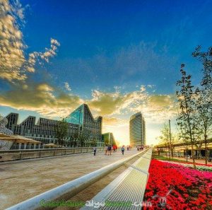 Perspectiva de la Torre del Agua de la Expo Zaragoza. Foto: Paulo Brandao.
