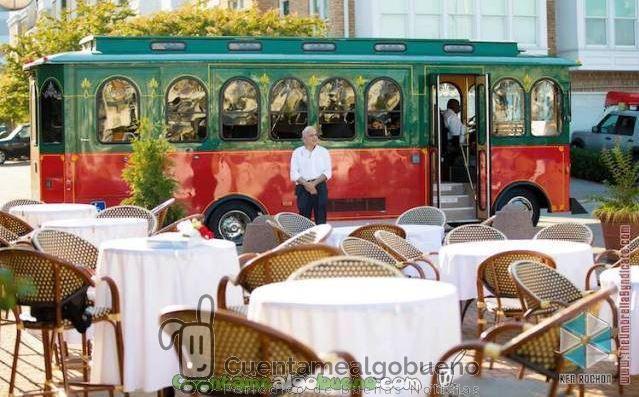 Un restaurante servirá comida a personas sin hogar en la semana que más clientes puede tener del año