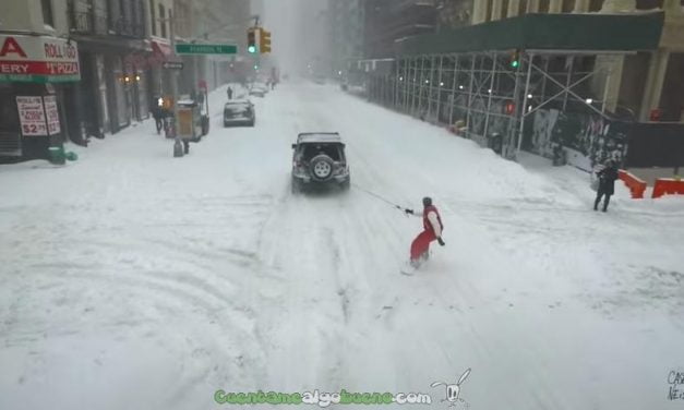 Haciendo snowboard por las calles de Nueva York