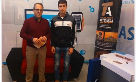 Joven idea un gimnasio cuyas máquinas generan la electricidad que necesita el local