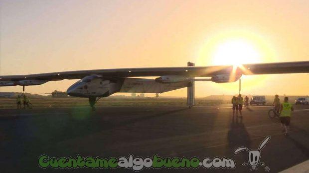 20160624-2-el-avion-solar-impulse-ii-aterriza-en-sevilla2