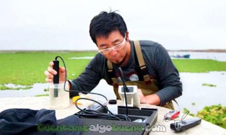 El científico que se ha propuesto salvar el lago Titicaca con nanotecnología