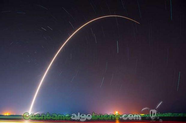 20160723-1-SpaceX-aterriza-cohete-Falcon-9-cab-canaveral-2