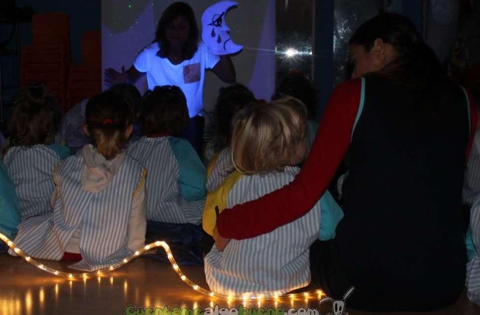 Cuentacuentos con Mesas de Luz en Málaga