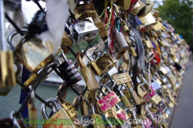 20161222-1-candados-puentes-paris-solidaridad-refugiados-01