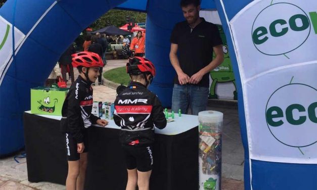 Los seguidores de la Vuelta a Asturias reciclan 100 kilos de pilas