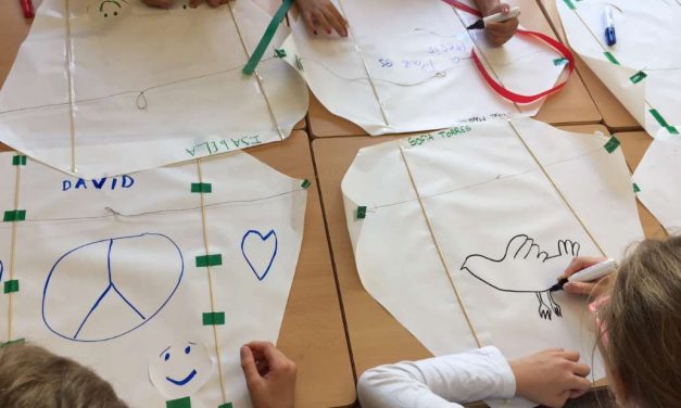 Cometas por la Paz en Castelldefels