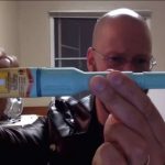 Conoce al matemático que ha declarado la guerra a las farmacéuticas al ofrecer medicamentos «de código abierto»