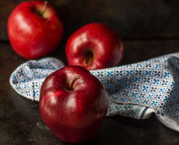 Cómo lavar frutas y verduras para deshacernos de pesticidas y poder comerlas con piel