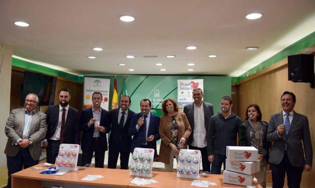 Tres fundaciones malagueñas y Babytec lanzan el Chupete Solidario