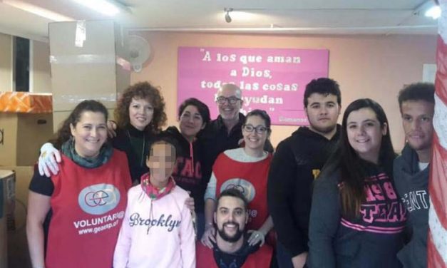 Donan 160 regalos de Navidad para los niños más desfavorecidos de Alicante