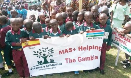 Torneo de Pádel Solidario en Alcobendas para ayudar a los niños de Gambia