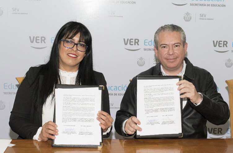 Firma del acuerdo de colaboración con Come Consciente, el programa de política alimentaria de la organización Mercy For Animals en Latinoamérica