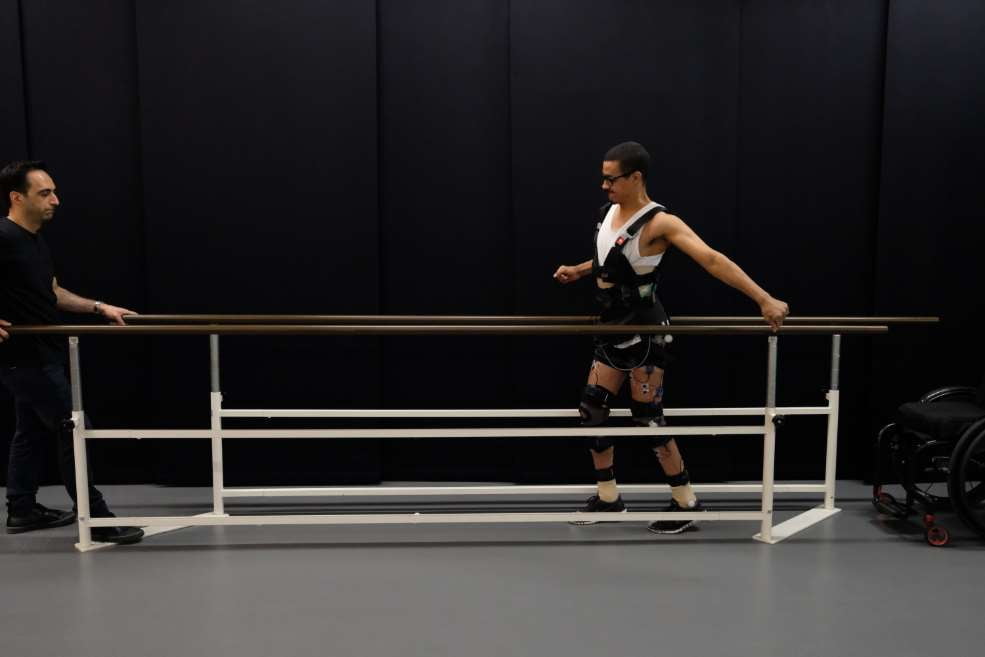 Tras meses de entrenamiento, los pacientes pudieron controlar de manera voluntaria los músculos de las piernas sin necesidad de estimulación eléctrica