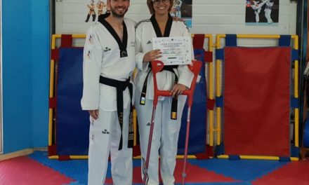 A pesar de su discapacidad, Davinia logra el cinturón negro 👏