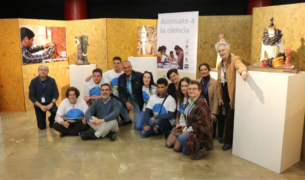 Huellas de barro: exposición escultórica hecha por alumnos con diversidad funcional
