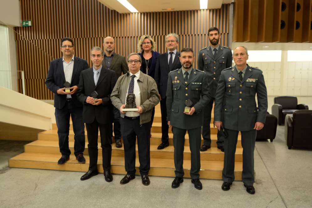 Los XVII Premios Prevenga, que reconocen el esfuerzo de personas, empresas e instituciones en el ámbito de la prevención de riesgos laborales. Entidades como el SEREIM o EMASAGRA han sido algunos de los reconocidos por su trayectoria y por los buenos resultados de sus esfuerzos en favor de la seguridad
