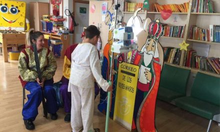 Recogida de cartas para los Reyes Magos en hospitales de Andalucía