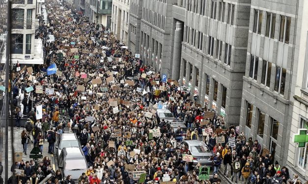 Justicia climática reclaman en Bélgica en una cadena de protestas sin precedentes