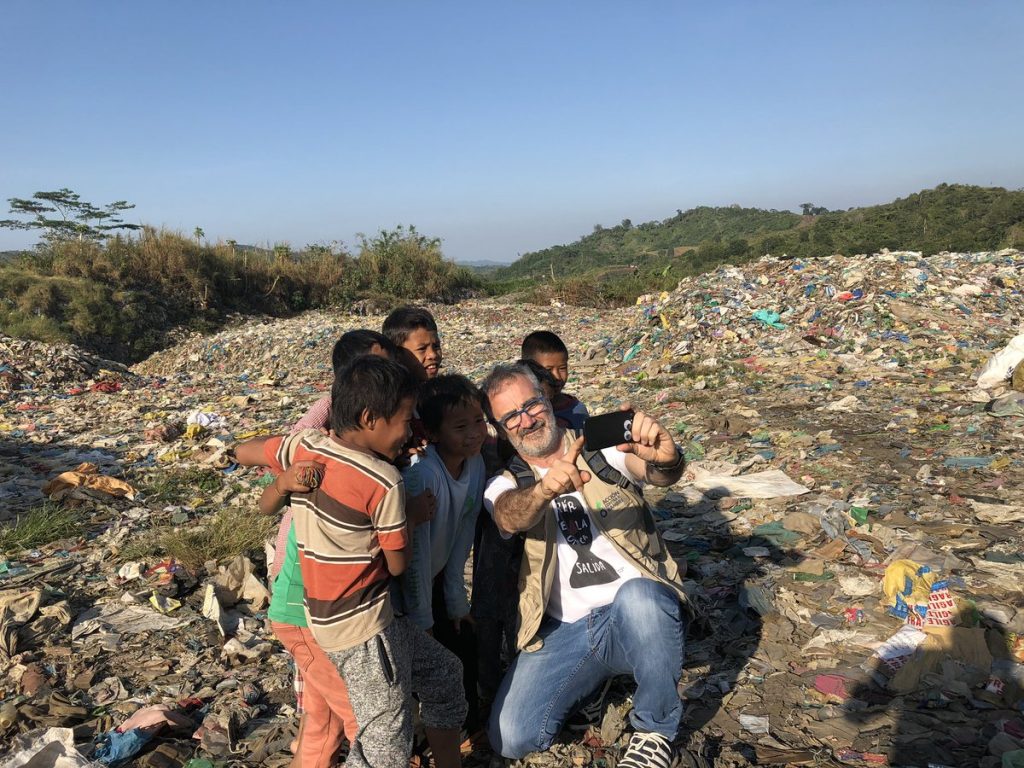 Javier Fesser, cortometraje en Thailandia con Acción contra el Hambre Javier Fesser, Accion contra el Hambre