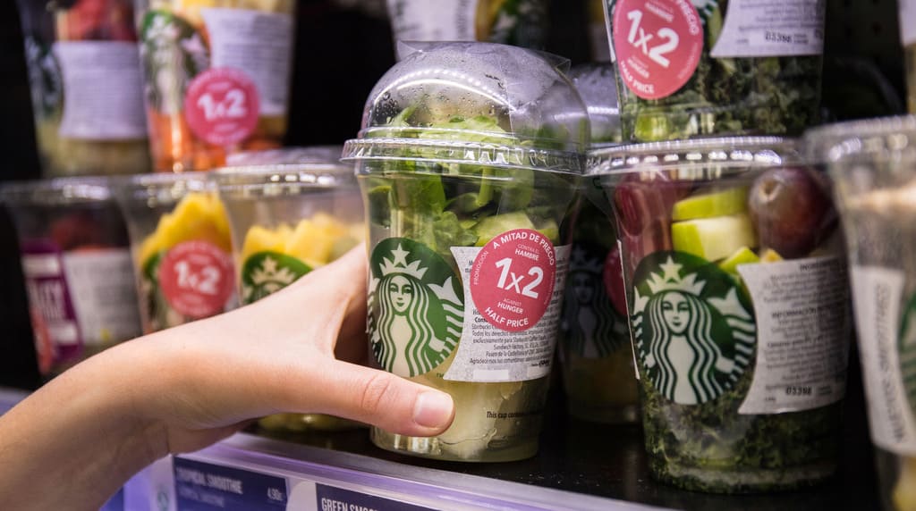 Starbucks inicia la campaña «1×2 contra el hambre»