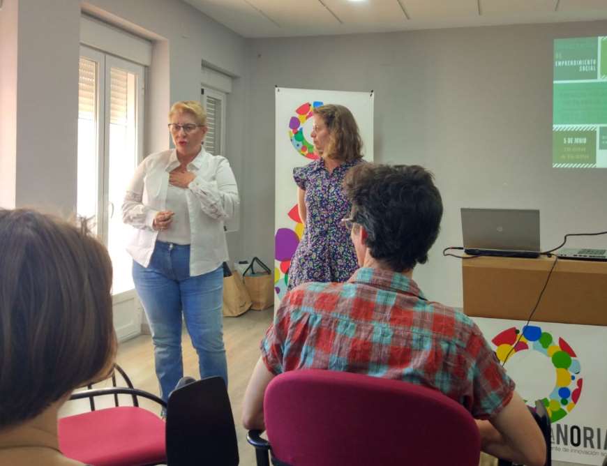 Ana Romero, Directora de la Noria y María Vela, de Ecoherencia
