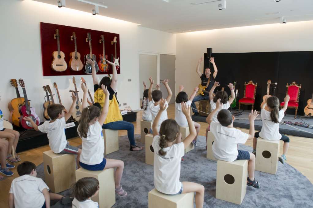 Un entorno ideal para la visita en familia que refleja una de las ideas principales del museo, la filosofía “prohibido no tocar”