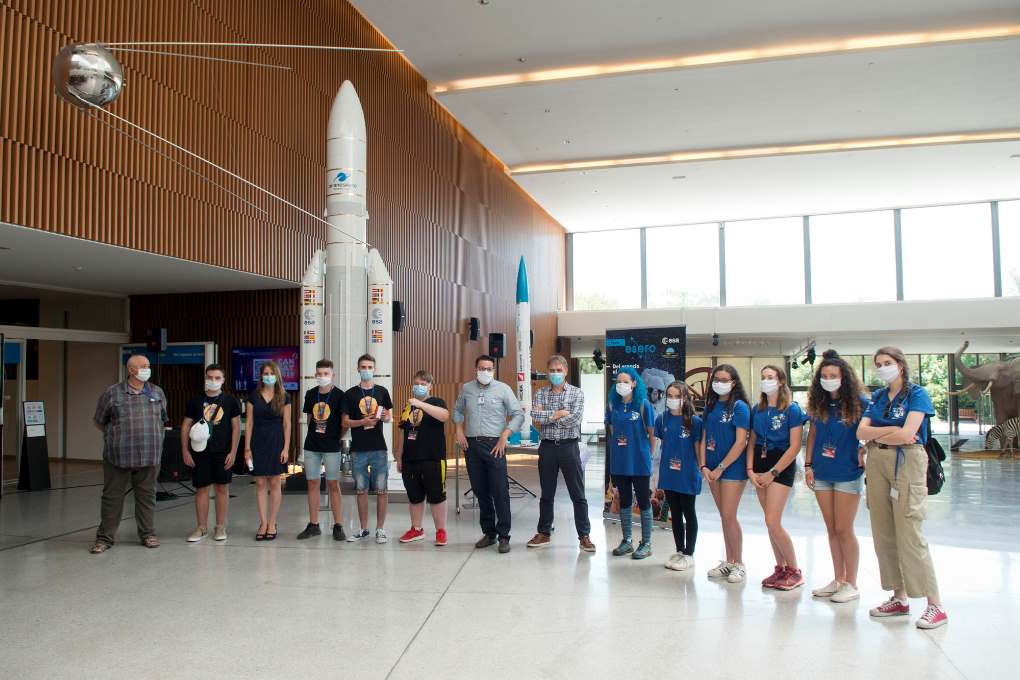 El Parque de las Ciencias organiza la competición nacional de satélites Cansat de la ESA