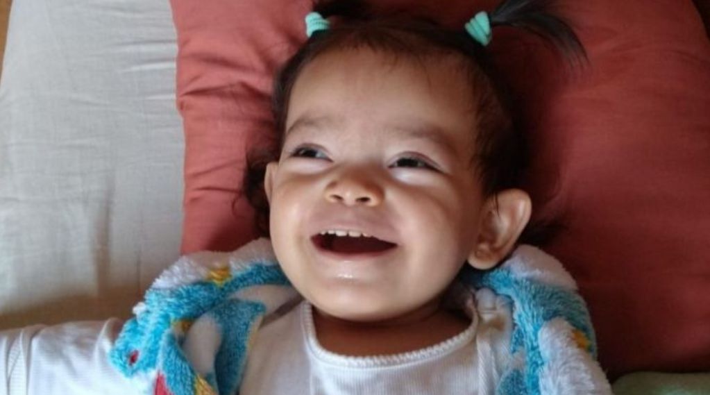 Un madrileño crea un crowdfunding con el fin de adquirir una nueva silla médica para su hija que padece una enfermedad rara 