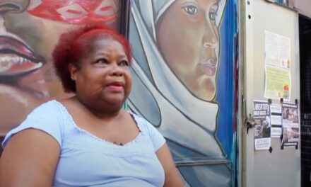Una ONG catalana crea un crowdfunding con el fin de ayudar a una mujer dominicana que está en peligro de desahucio