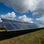 La UCO participa en un estudio para mejorar la eficiencia de los paneles solares