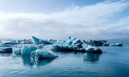 La expedición española SOS Arctic 2022 estudia el cambio climático en el Ártico