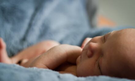 Las enfermeras apuestan por centros de nacimiento para humanizar los partos y reducir las cesáreas