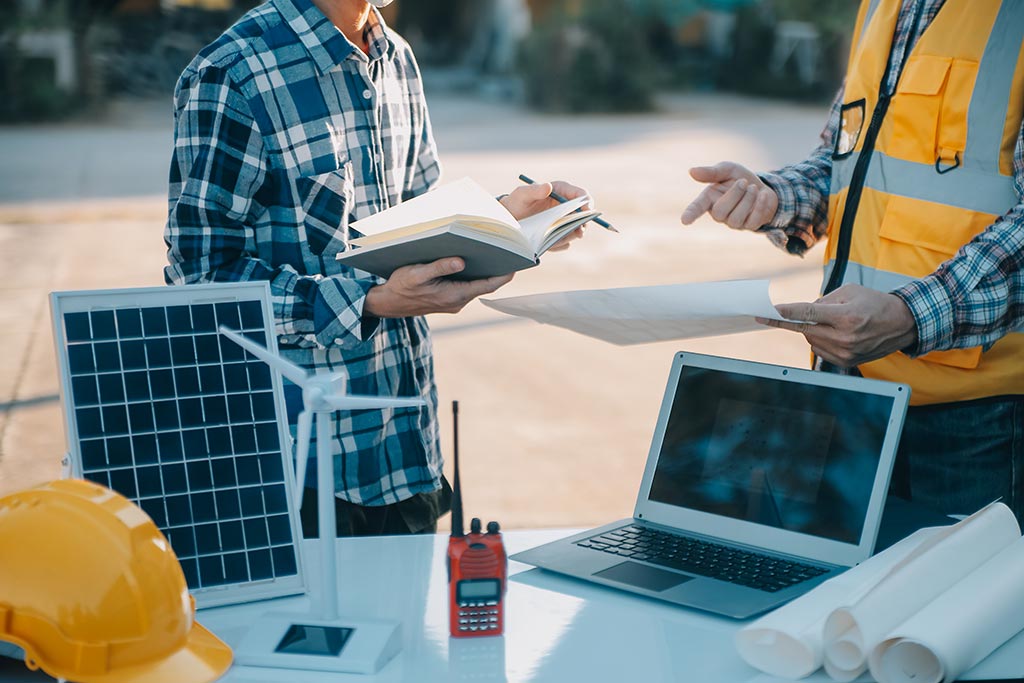 Cursos de formación en Energía solar/Energía eólica