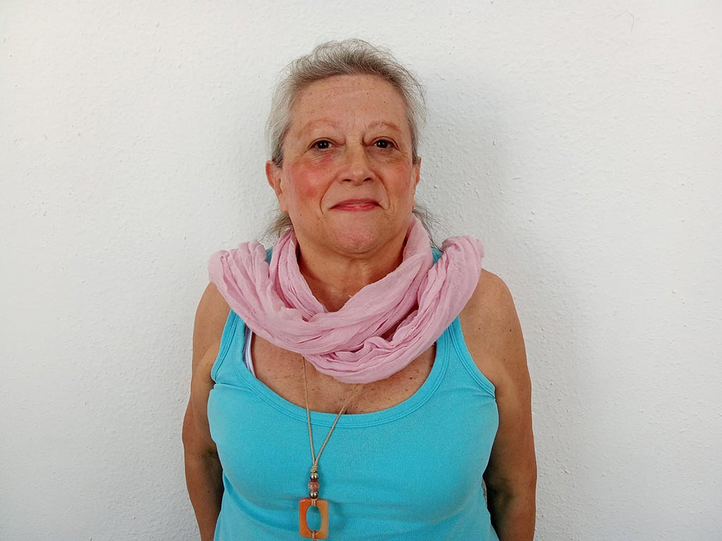 María José Caro Alarcón se vió obligada a dejar su casa por un conflicto familiar y de la noche a la mañana vivir en la calle