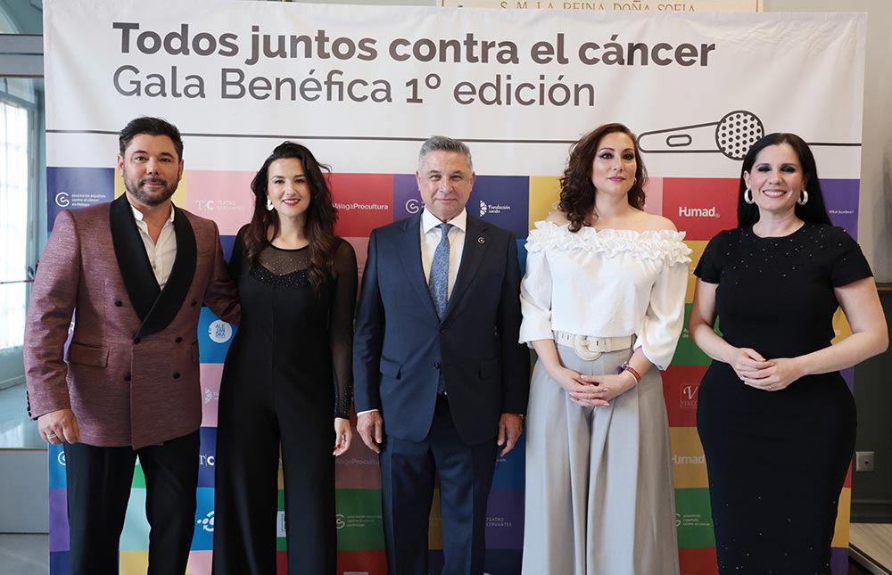 La AECC llena el Teatro Cervantes en la Gala Todos Juntos Contra el Cáncer