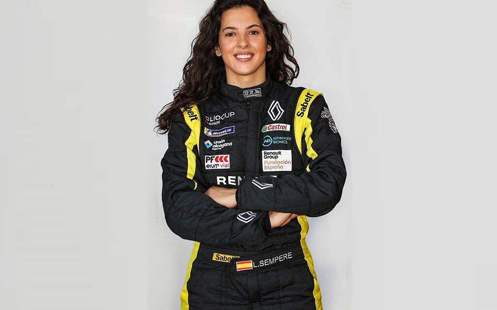 Lydia Sempere rompe barreras en el Automovilismo
