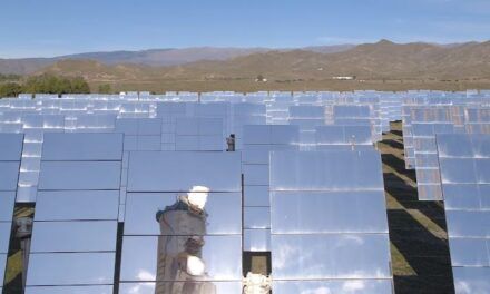 Mejoran el rendimiento de las plantas solares con inteligencia artificial
