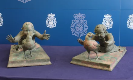 La Policía Nacional recupera dos esculturas romanas de bronce