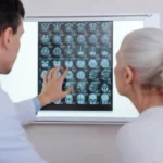 Descubren una nueva diana para frenar la metástasis cerebral